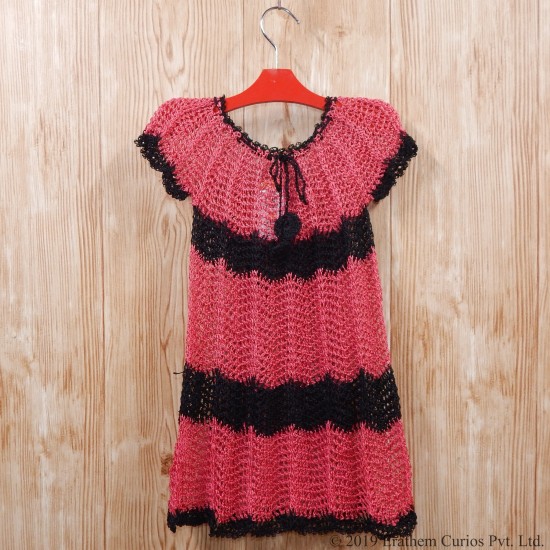 Red and Black Crochet Silk Thread Cap Frock